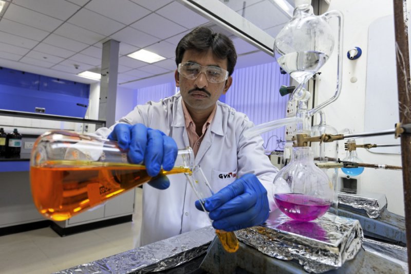 新闻人士称，，，，，，“十三五”已将医疗信息化、高性能医疗器械、生物医药确定为重点