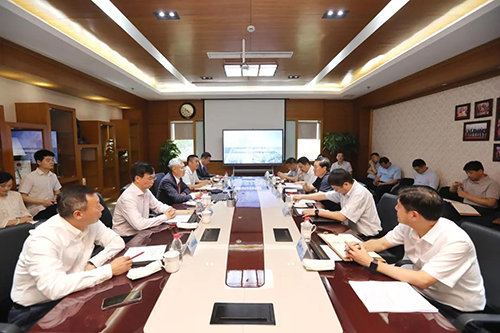 上海市委常委、浦东新戋戋委书记翁祖亮调研旋乐吧spin8生物医药