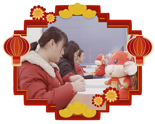 少年自知时光贵，，，，策马扬鞭自奋蹄