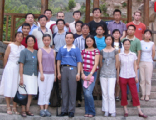 2004 旋乐吧spin8在上海建设.jpg